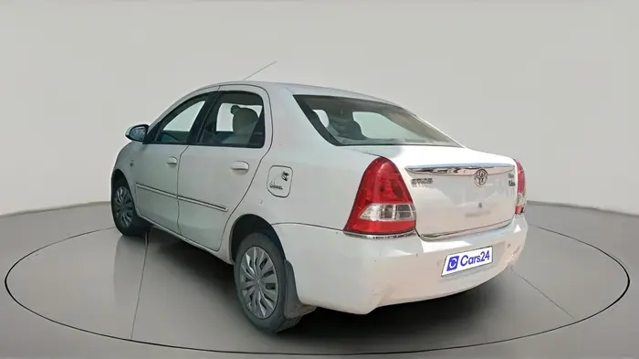 2013 Toyota Etios GD, Diesel, Manual, 2,16,507 km, exterior