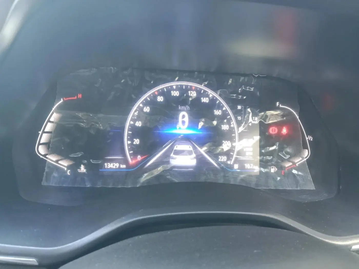 2024 Renault TRIBER RXZ, Petrol, Manual, 13,429 km, interior