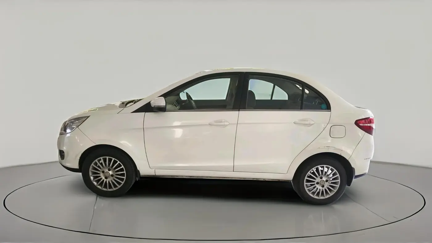 2014 Tata Zest XMS PETROL, Petrol, Manual, 95,350 km, exterior