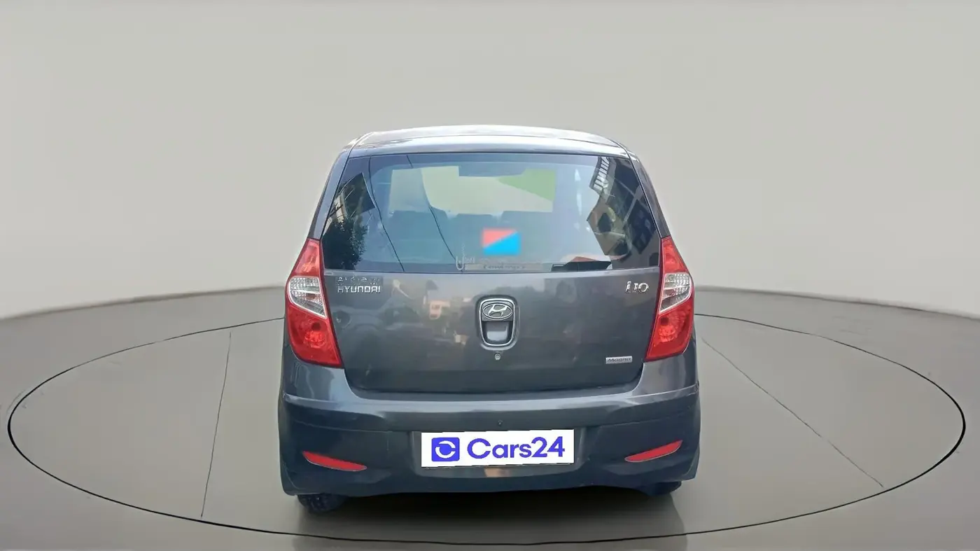 2012 Hyundai i10 MAGNA 1.1, CNG, Manual, 1,96,208 km, exterior