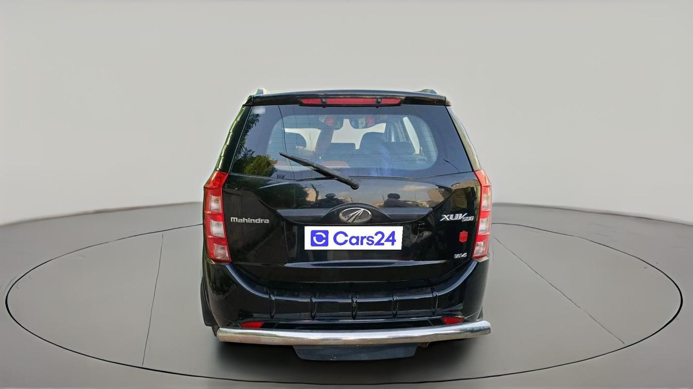 2017 Mahindra XUV500 W4, Diesel, Manual, 1,10,145 km, exterior
