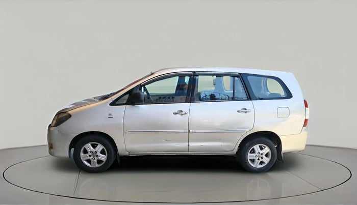 2007 Toyota Innova V 2.5 7 STR, Diesel, Manual, 2,60,722 km, exterior