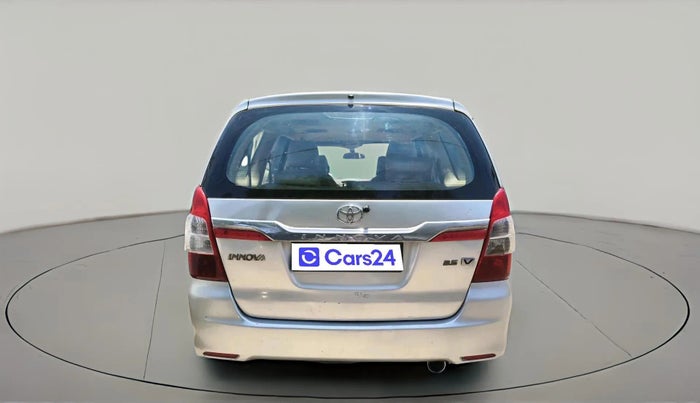 2007 Toyota Innova V 2.5 7 STR, Diesel, Manual, 2,60,722 km, exterior