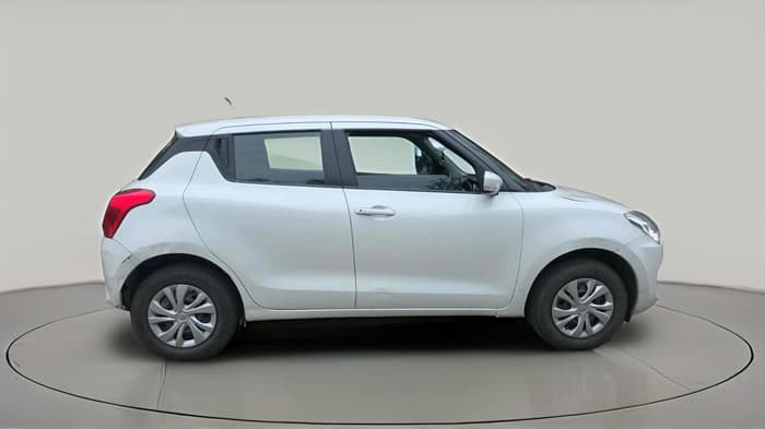 2020 Maruti Swift VXI, Petrol, Manual, 1,28,715 km, exterior