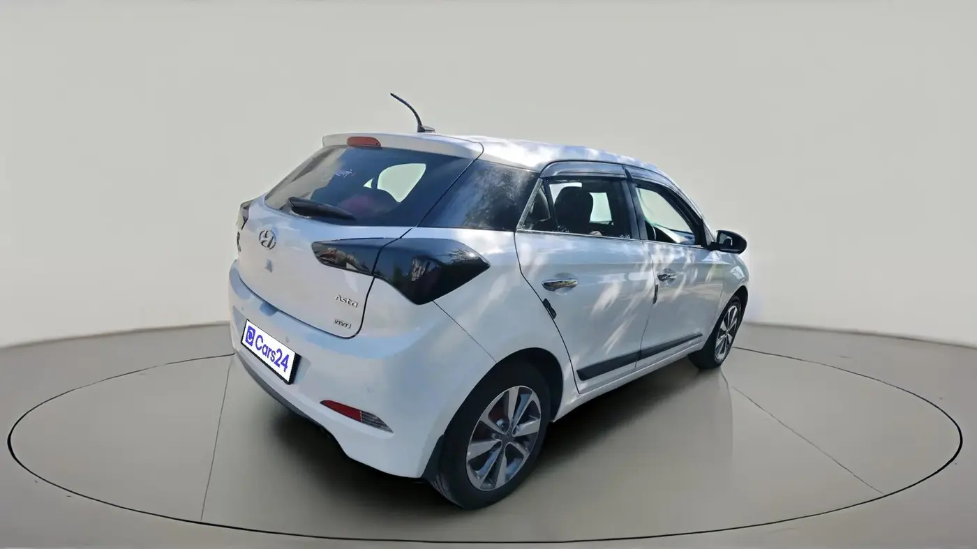 2017 Hyundai Elite i20 ASTA 1.2 (O), CNG, Manual, 1,50,151 km, exterior