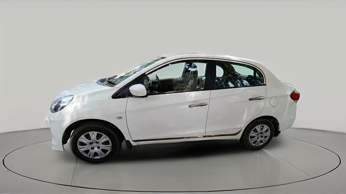 2014 Honda Amaze 1.2L I-VTEC S, CNG, Manual, 2,59,969 km, exterior