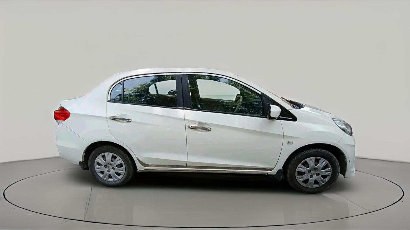 2014 Honda Amaze 1.2L I-VTEC S, CNG, Manual, 2,59,969 km, exterior