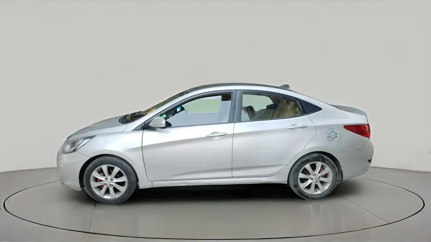 2012 Hyundai Verna FLUIDIC 1.6 VTVT SX, Petrol, Manual, 48,188 km, exterior