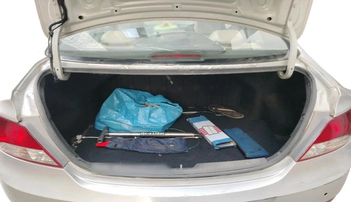 2012 Hyundai Verna FLUIDIC 1.6 VTVT SX, Petrol, Manual, 48,188 km, exterior