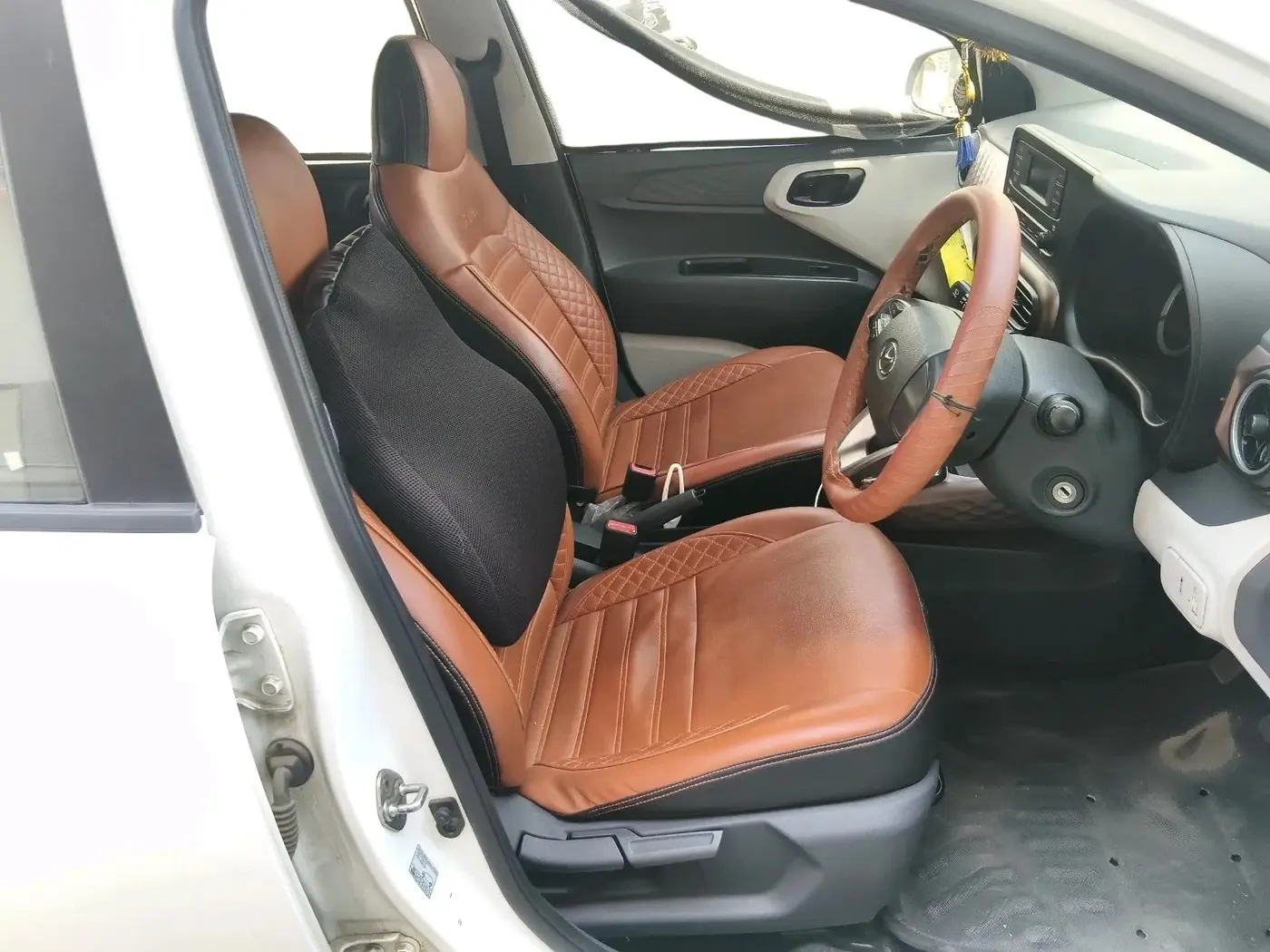 2021 Hyundai AURA S 1.2 CNG, CNG, Manual, 1,14,835 km, interior
