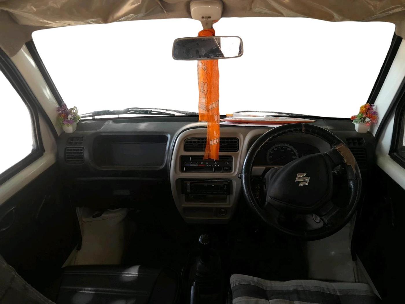 2019 Maruti Eeco 5 STR WITH A/C+HTR, Petrol, Manual, 74,769 km, interior