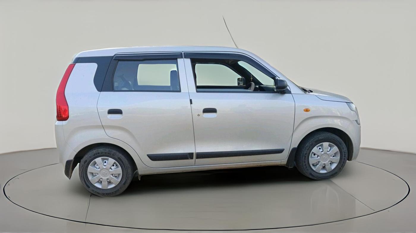 2024 Maruti New Wagon-R LXI 1.0, CNG, Manual, 36,807 km, exterior
