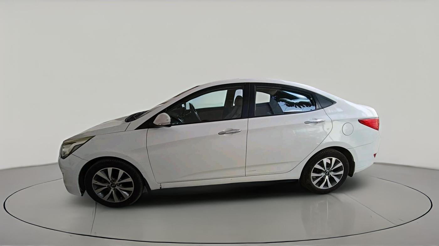 2015 Hyundai Verna FLUIDIC 1.6 CRDI S(O) 4S, Diesel, Manual, 1,13,119 km, exterior