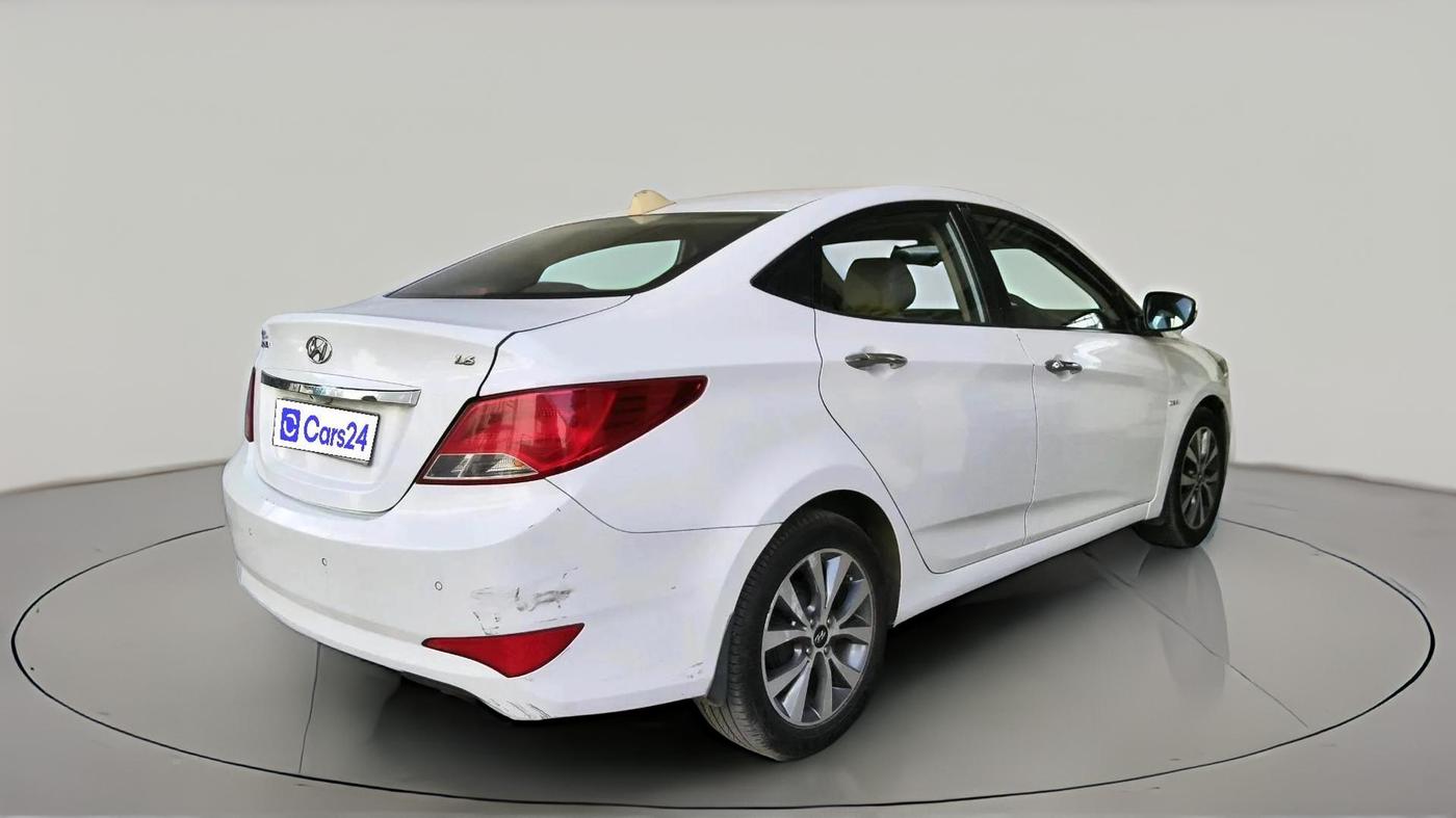 2015 Hyundai Verna FLUIDIC 1.6 CRDI S(O) 4S, Diesel, Manual, 1,13,119 km, exterior