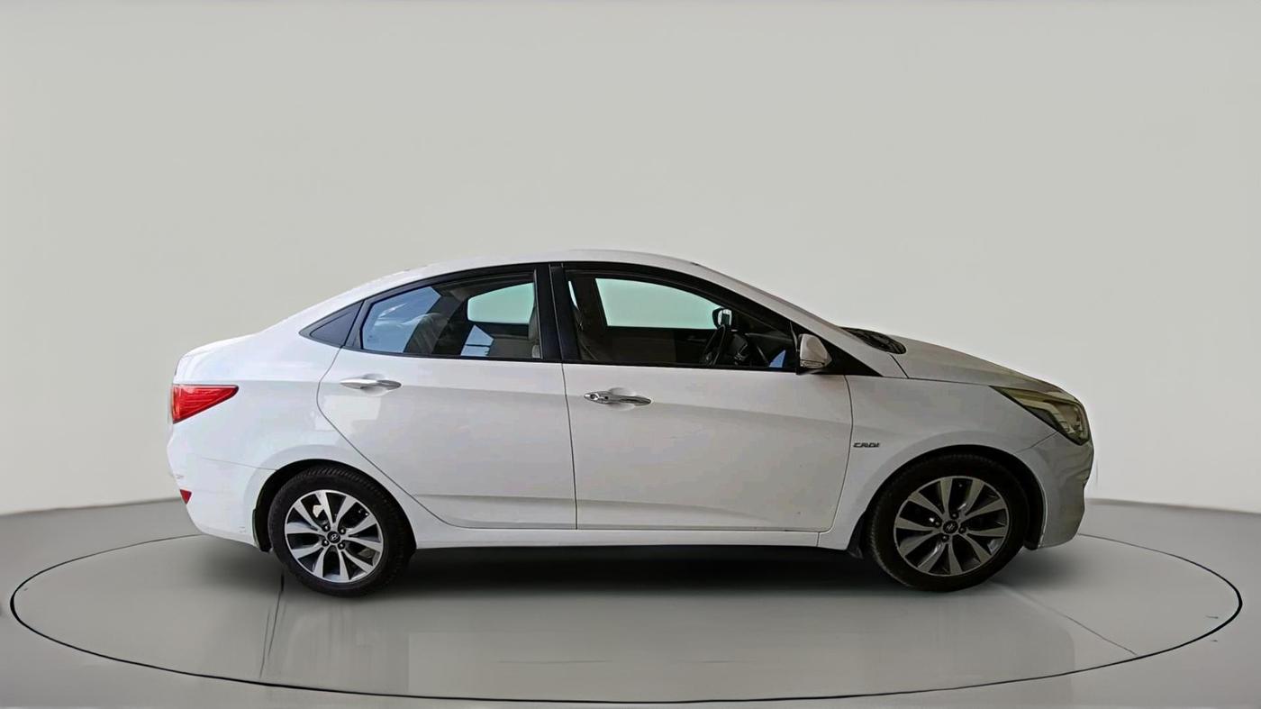 2015 Hyundai Verna FLUIDIC 1.6 CRDI S(O) 4S, Diesel, Manual, 1,13,119 km, exterior