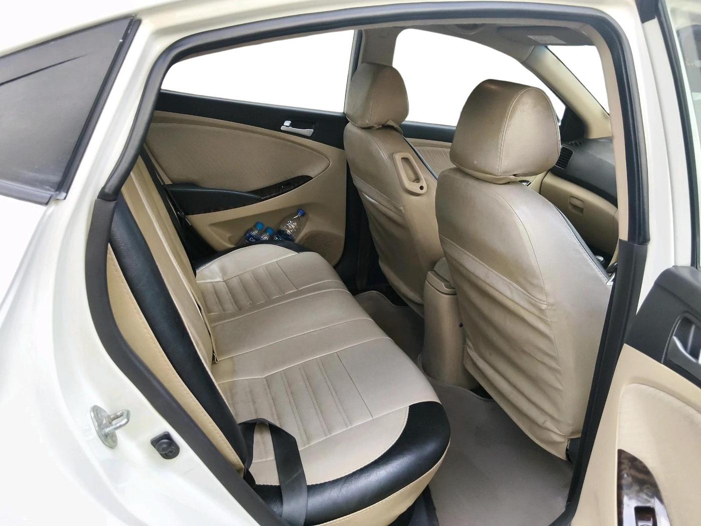 2015 Hyundai Verna FLUIDIC 1.6 CRDI S(O) 4S, Diesel, Manual, 1,13,119 km, interior
