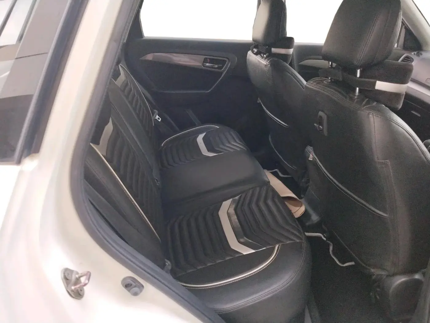 2018 Maruti Vitara Brezza ZDI PLUS AMT, Diesel, Automatic, 37,073 km, interior