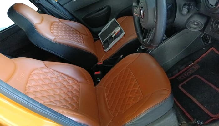 2022 Renault Kwid CLIMBER 1.0 AMT Dual Tone , Petrol, Automatic, 19,304 km, interior