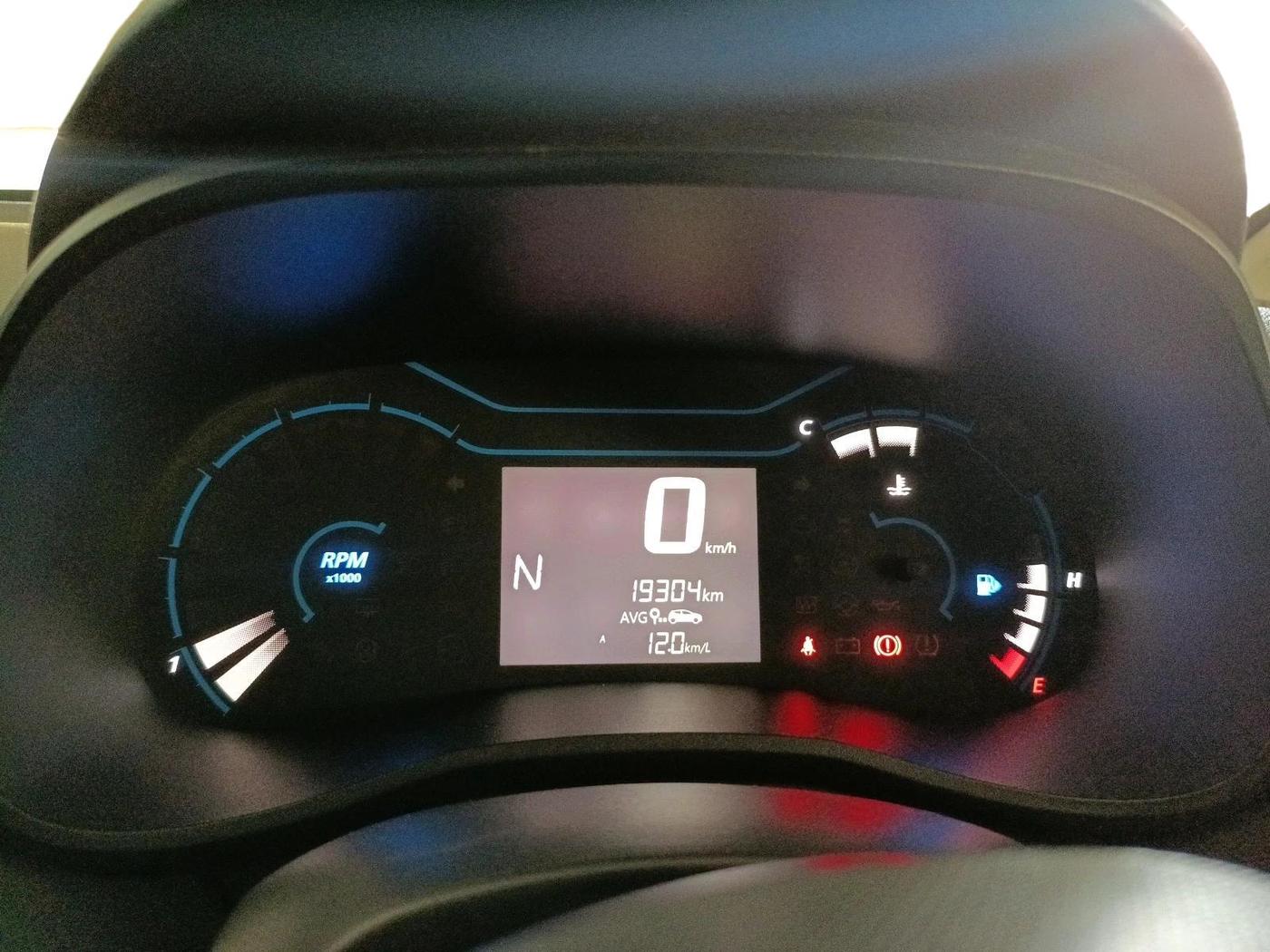2022 Renault Kwid CLIMBER 1.0 AMT Dual Tone , Petrol, Automatic, 19,304 km, interior
