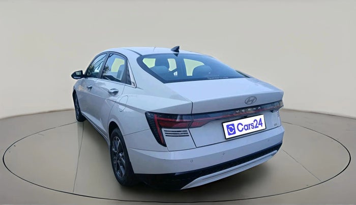 2023 Hyundai Verna  SX 1.5 MPI IVT, Petrol, Automatic, 39,914 km, exterior