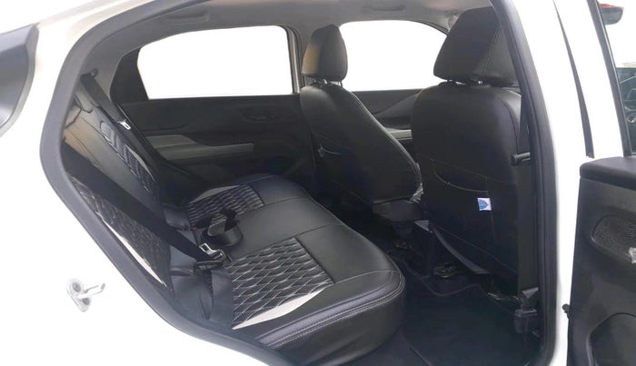 2023 Tata PUNCH ADVENTURE AMT, Petrol, Automatic, 19,819 km, interior