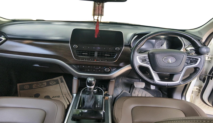 2021 Tata Harrier XZA PLUS 2.0L, Diesel, Automatic, 1,45,127 km, interior
