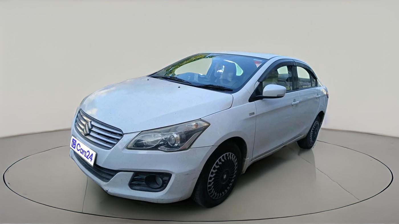 2015 Maruti Ciaz VDI +, Diesel, Manual, 1,02,199 km, exterior