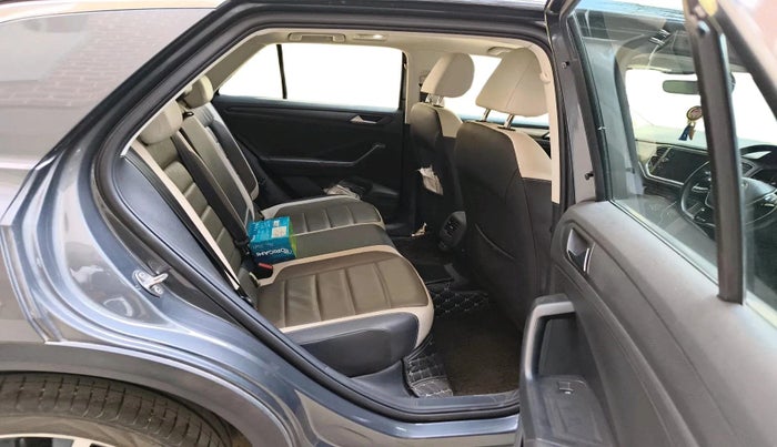 2021 Volkswagen T-ROC 1.5 TSI AT, Petrol, Automatic, 74,073 km, interior