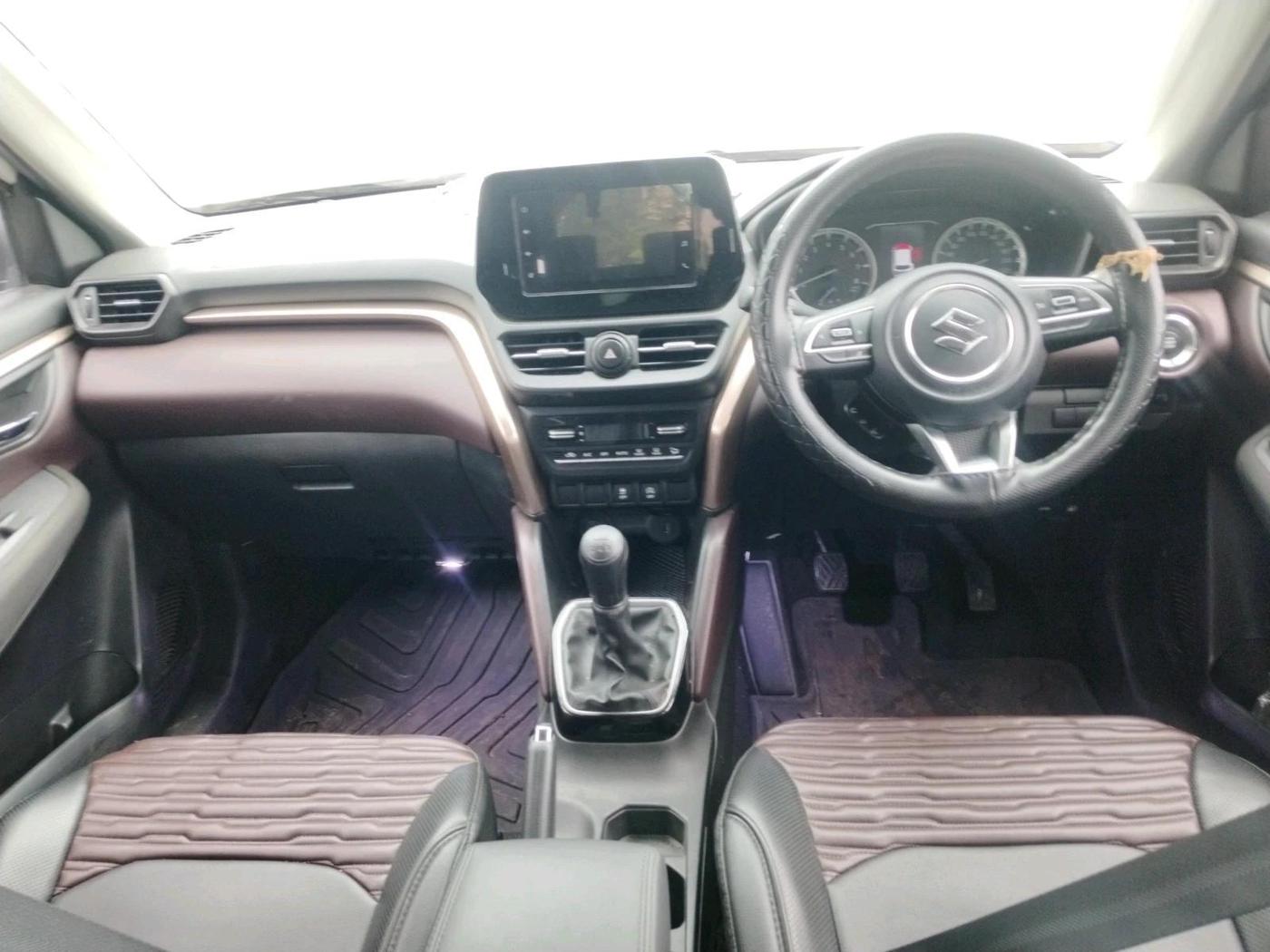 2024 Maruti Grand Vitara DELTA SMART HYBRID, Petrol, Manual, 21,135 km, interior