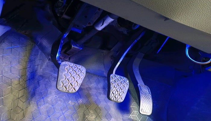 2015 Ford Ecosport TITANIUM 1.5L DIESEL, Diesel, Manual, 1,35,580 km, interior