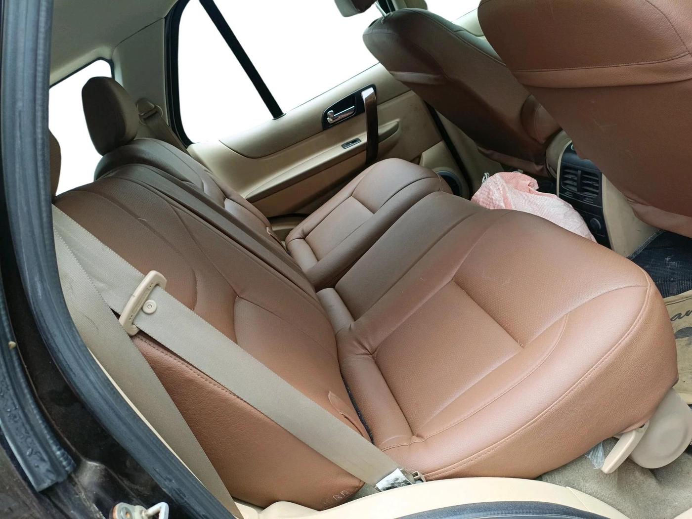 2013 Tata Safari Storme 2.2 VX 4X2, Diesel, Manual, 66,513 km, interior