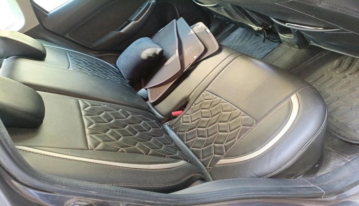 2017 Maruti Baleno ZETA PETROL 1.2, Petrol, Manual, 1,69,417 km, interior