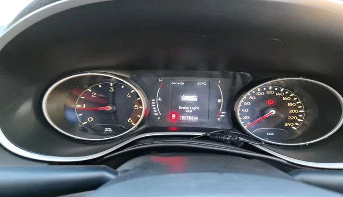 2018 Jeep Compass LONGITUDE (O) 2.0 DIESEL, Diesel, Manual, 1,08,794 km, interior