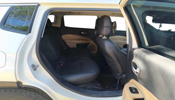 2018 Jeep Compass LONGITUDE (O) 2.0 DIESEL, Diesel, Manual, 1,08,794 km, interior