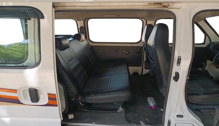 2021 Maruti Eeco 5 STR WITH A/C+HTR, Petrol, Manual, 25,323 km, interior