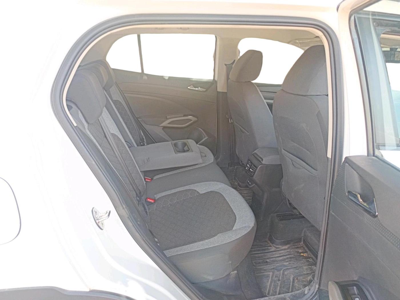 2025 Skoda Kylaq Signature Plus AT, Petrol, Automatic, 18,806 km, interior
