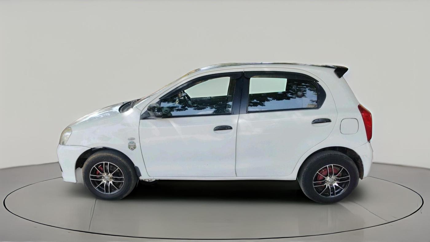 2012 Toyota Etios Liva GD, Diesel, Manual, 1,09,102 km, exterior
