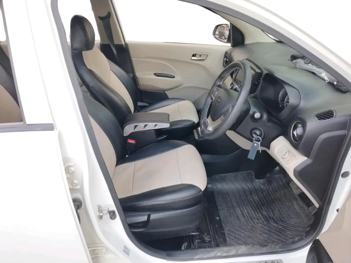 2021 Hyundai NEW SANTRO SPORTZ AMT, Petrol, Automatic, 26,250 km, interior