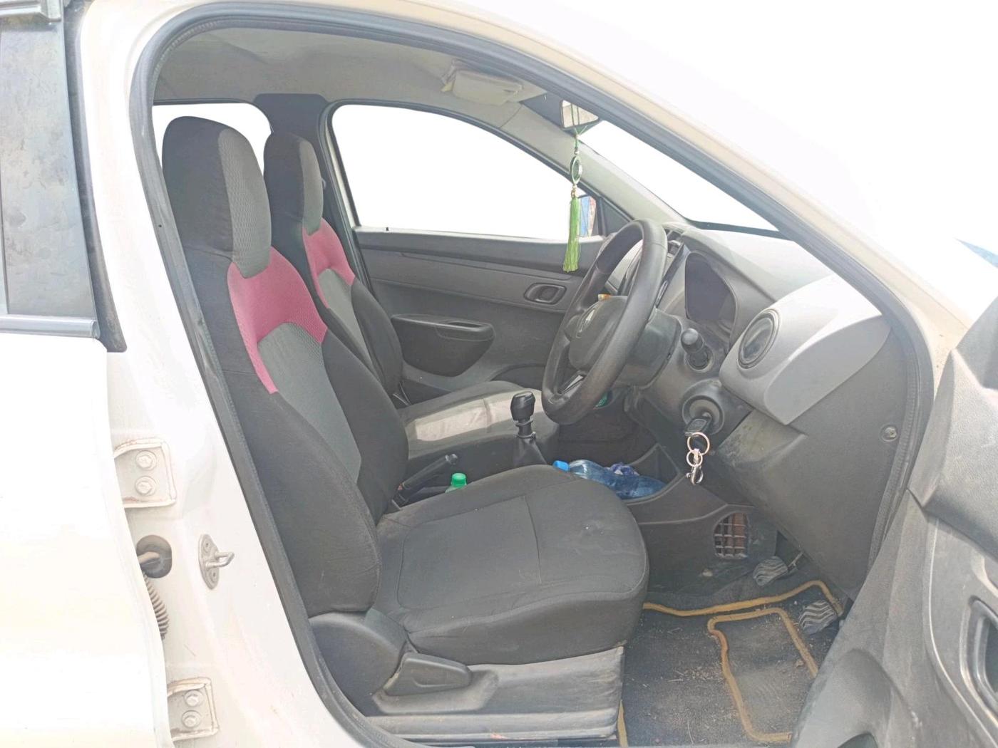 2017 Renault Kwid RXT 0.8, Petrol, Manual, 85,728 km, interior