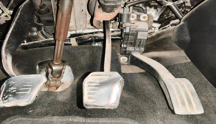 2011 Ford Figo EXI 1.2 PETROL, CNG, Manual, 99,176 km, interior