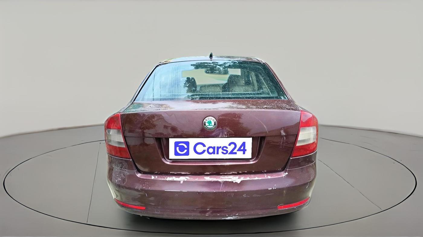 2012 Skoda Laura L&K 2.0 TDI AT, Diesel, Automatic, 1,62,736 km, exterior