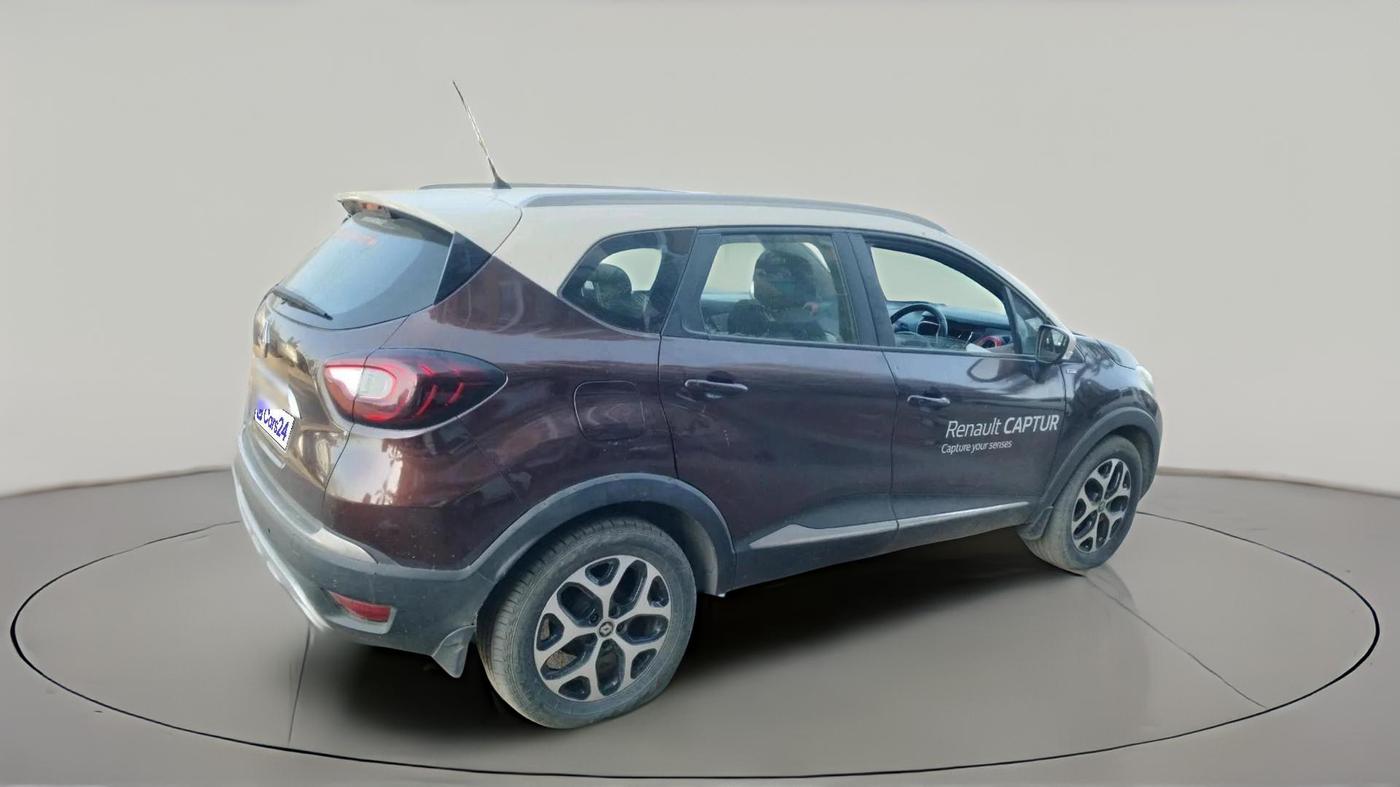 2017 Renault Captur RXT PETROL, CNG, Manual, 62,922 km, exterior