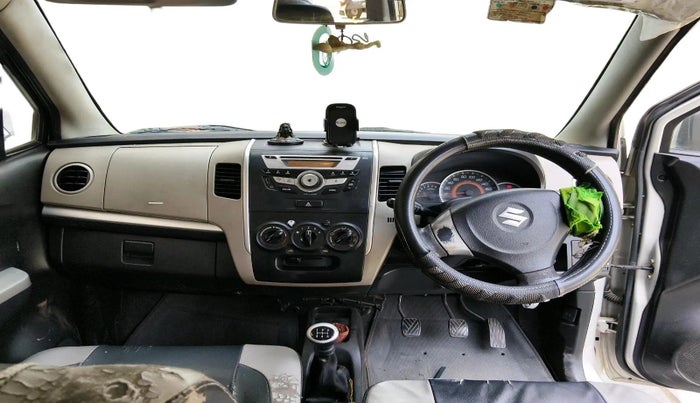 2014 Maruti Wagon R 1.0 VXI, CNG, Manual, 1,77,914 km, interior