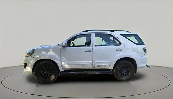 2015 Toyota Fortuner 3.0 4X2 AT, Diesel, Automatic, 2,70,294 km, exterior