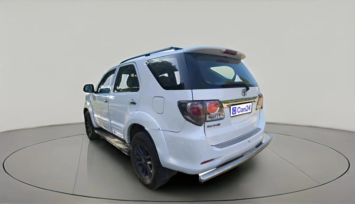 2015 Toyota Fortuner 3.0 4X2 AT, Diesel, Automatic, 2,70,294 km, exterior