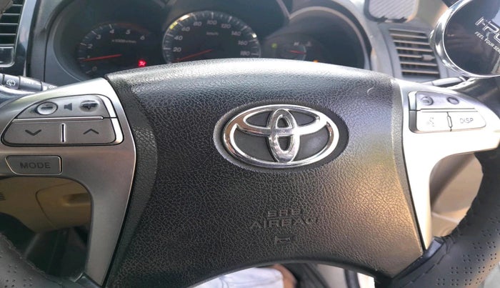 2015 Toyota Fortuner 3.0 4X2 AT, Diesel, Automatic, 2,70,294 km, interior