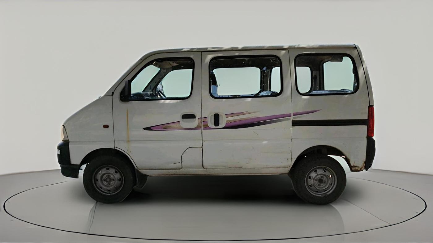 2016 Maruti Eeco 7 STR, Petrol, Manual, 1,34,523 km, exterior