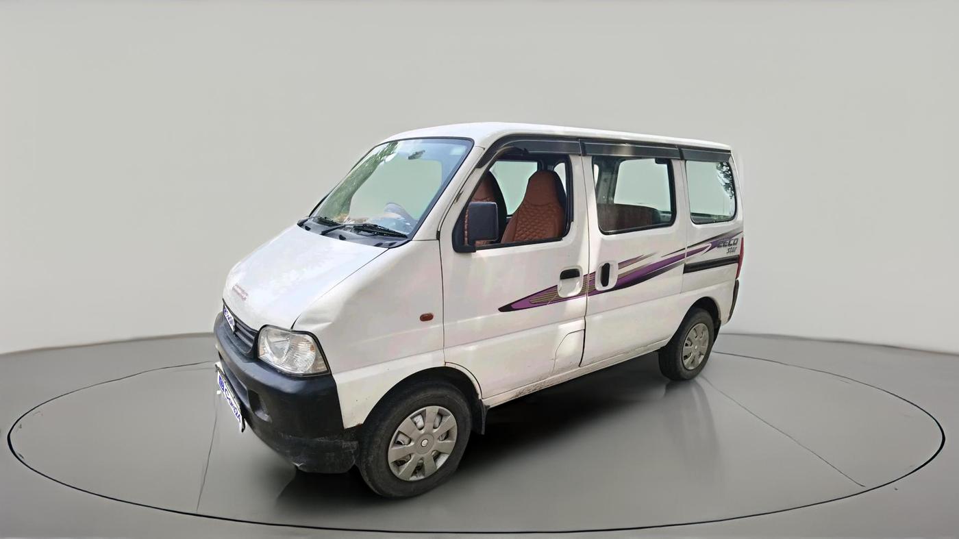 2016 Maruti Eeco 7 STR, CNG, Manual, 1,07,345 km, exterior
