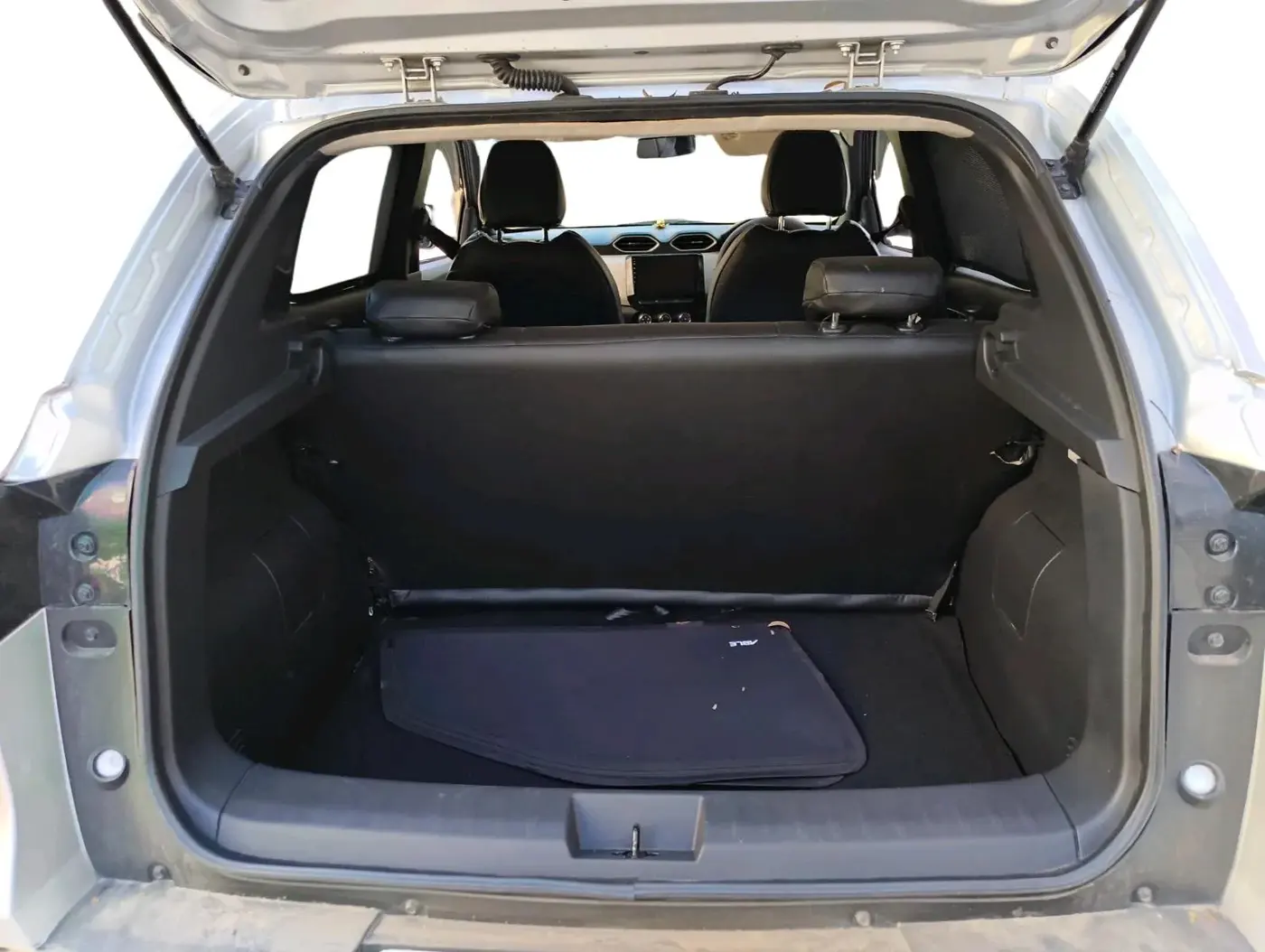 2021 Nissan MAGNITE XE, Petrol, Manual, 35,122 km, exterior