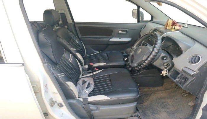 2011 Maruti Wagon R 1.0 LXI, CNG, Manual, 1,55,526 km, interior